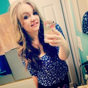 Meet your Posher, Victoria